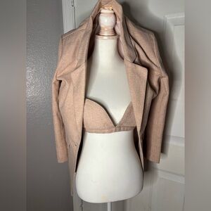 PsyCho | oversized, pink tan linen blazer plus linen bra. Textured. Structured.